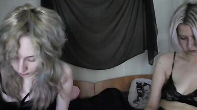 Avny-Loki - Porn Video [Bongacams]: sexy waistline, lingerie cam session, searing tremors