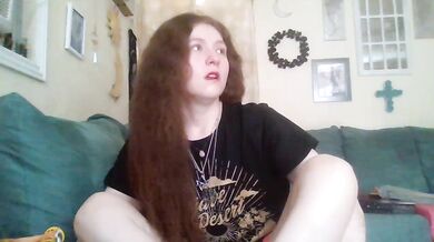 QueenCrimson - Porn Video [Cam4]: charismatic whores, intense shivers, webcam snapshot