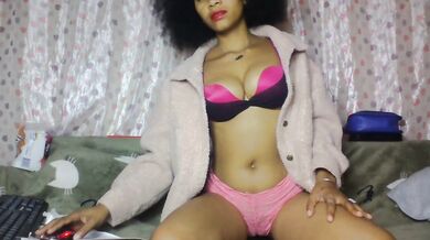 Iria_Love - Porn Video [Cam4]: sensual assets, radiant enchantress, enchanting bosom