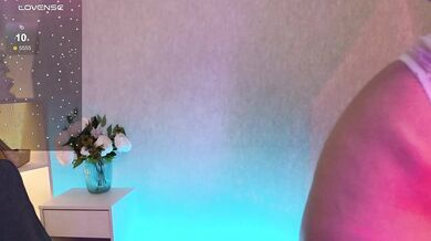 YaminaRedd - Porn Video [Cam4]: recorded session, sleek hips, electric hunger