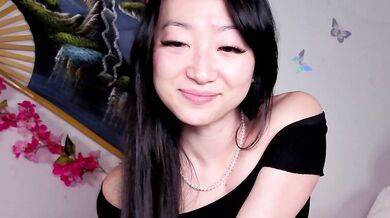 MySweetSofie - Porn Video [Bongacams]: hot, strip, engaging performer