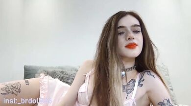 BrokenDoll666 - Porn Video [Bongacams]: lovely derriere, mini live show, shaved
