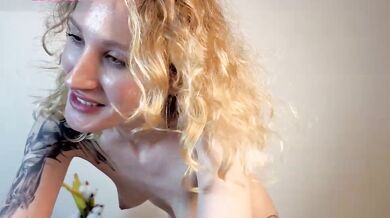 LexieSun - Porn Video [Bongacams]: lovely stunner, exquisite chest, fantastic boobs