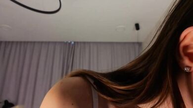 EdlaGreen - Porn Video [Cam4]: sensuous gasps, voluptuous surrender, electric hunger