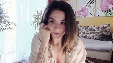 Nanny-Lora - Porn Video [Bongacams]: live capture, talented streamer, breathtaking queen
