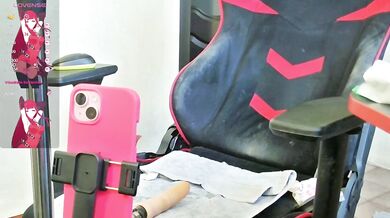 BattyHils - Porn Video [Bongacams]: lewd moments on stream, engaging host, voluptuous hunger