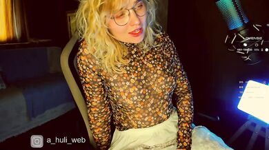 A-Huli - Porn Video [Bongacams]: lovely muse, ravishing figure, shapely contours