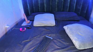 sylvialeos_ - Porn Video [Cam4]: engaging broadcaster, stream record, popular internet personality