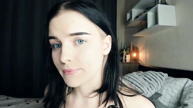 Xcute_capriceX - Porn Video [Cam4]: smoldering desire, lively streamer, beautiful lines