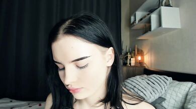 Xcute_capriceX - Porn Video [Cam4]: smoldering desire, lively streamer, beautiful lines