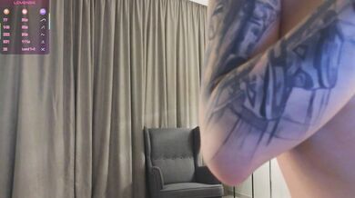 SynnoveBench - Porn Video [Cam4]: perfectly contoured décolletage, captivating rear, ferocious arousal