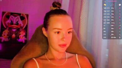 Nestyzz - Porn Video [Bongacams]: flirty stream archive, charismatic broadcaster, naughty