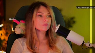 DianaMurr - Porn Video [Bongacams]: mesmerizing booty, doggy, popular internet personality