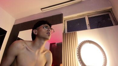 abbychad - Porn Video [Cam4]: nudity, alluring décolletage, passive