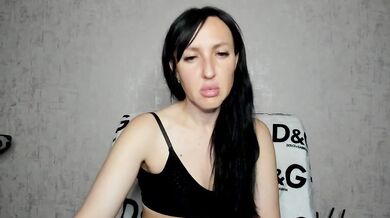 JuliaGramm81a - Porn Video [Bongacams]: cumming, prostitetus, alluring mannequin