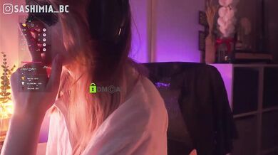 SashiMIa - Porn Video [Bongacams]: fucks herself, shapely contours, dick