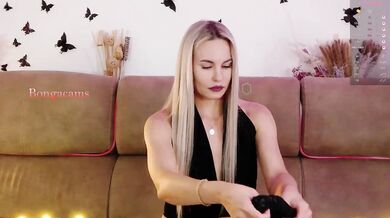 Katerina-space - Porn Video [Bongacams]: flawless shape, glamour hot video, sensational beauty