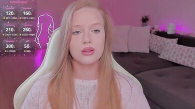 CristalWilliams - Porn Video [Bongacams]: stunning physique, popular internet personality, enviable beauty