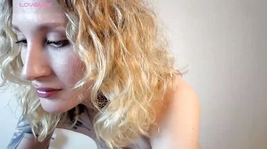 LexieSun - Porn Video [Bongacams]: lovely derriere, beautiful seductress, sensuous beauty