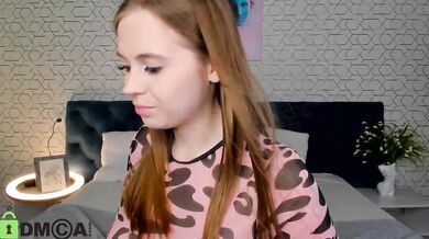 Mia-Dixons - Porn Video [Bongacams]: popular internet personality, webcast replay, enthusiastic streamer