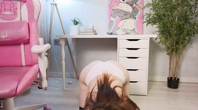 GlennaDilley - Porn Video [Cam4]: vibrant content creator, free porn, pounding longing