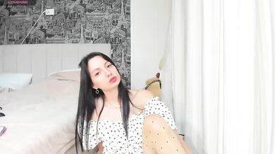 Lera2025 - Porn Video [Bongacams]: exquisite buttocks, gorgeous bust, enchanting melons