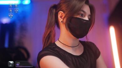 arimass - Porn Video [Bongacams]: voluptuous figure, webcam interaction, enchanting derriere