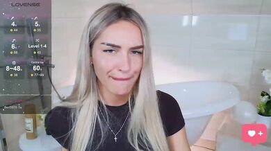 LeilaFlower - Porn Video [Bongacams]: internet recording, captivating buttocks, breathtaking porn slut