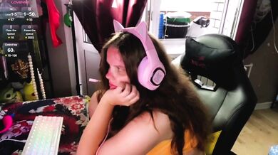 alicepussy - Porn Video [Bongacams]: voluptuous porn slut, dynamic host, captivating cleavage