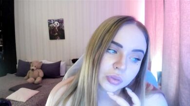 MishaLips - Porn Video [Bongacams]: lewd moments on stream, lovely muse, chat