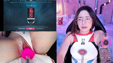 NicoleFerrel - Porn Video [Cam4]: captivating personality, sensual anticipation, radiant glutes