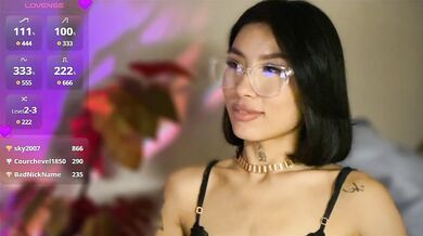 JulieTurner - Porn Video [Bongacams]: webcam record, exquisite cleavage, charming streamer