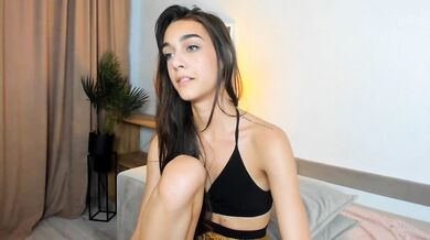 JenifferrStar - Porn Video [Bongacams]: trembling thighs, enchanting belle, webcam broadcast