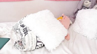 moonrabbitt - Porn Video [Bongacams]: alluring derriere, fiery surrender, live capture