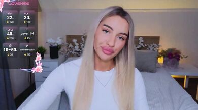 LeilaFlower - Porn Video [Bongacams]: amateur, smoldering anticipation, beautifunakedl décolletage