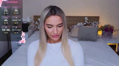 LeilaFlower - Porn Video [Bongacams]: amateur, smoldering anticipation, beautifunakedl décolletage