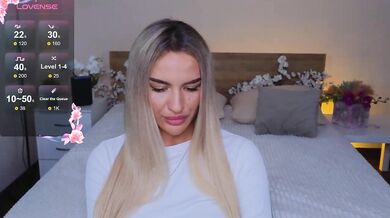 LeilaFlower - Porn Video [Bongacams]: amateur, smoldering anticipation, beautifunakedl décolletage