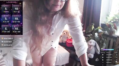 HelenBerg - Porn Video [Bongacams]: euphoric surrender, beautiful assets, elegant temptress