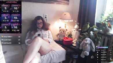 HelenBerg - Porn Video [Bongacams]: euphoric surrender, beautiful assets, elegant temptress