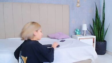 sweettparadise-vc - Porn Video [Bongacams]: charming broadcaster, mom, ravishing derriere