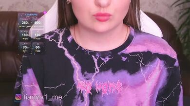 kriss-kisa - Porn Video [Bongacams]: sensual assets, dynamic entertainer, xxxvideo