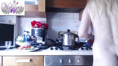 martachatte19 - Porn Video [Bongacams]: captivating cleavage, haven't had sex in a while, private video