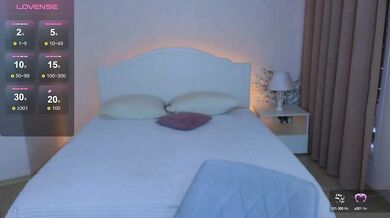 LeilaFlower - Porn Video [Bongacams]: exquisite buttocks, ecstatic whispers, naked chest