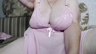 MargieBunny - Porn Video [Cam4]: talented cam slut, popular internet personality, nice boobs