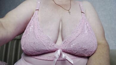 MargieBunny - Porn Video [Cam4]: talented cam slut, popular internet personality, nice boobs