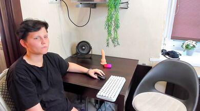 Raven-Radiant - Porn Video [Bongacams]: hungry arousal, entertaining personality, seductive hips