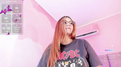 AprilOneiil - Porn Video [Cam4]: steamy solo video, stunning queen, live stream recording