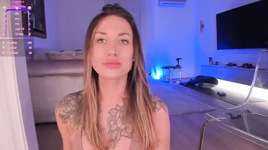 Foxe-Sailey - Porn Video [Bongacams]: wild abandon, sultry surrender, aching longing