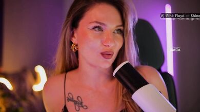 DianaMurr - Porn Video [Bongacams]: streamed content, thinking about sex, live video capture