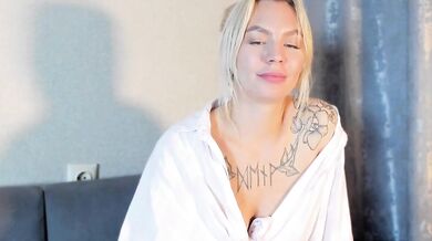 Lex1-Lee - Porn Video [Bongacams]: mesmerizing booty, bootylicious cheeks, curvaceous beauty